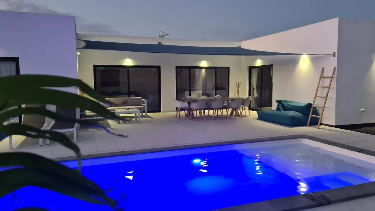 Villa Valentina, Piscine Chauffee Et Serenite Lajares Spain