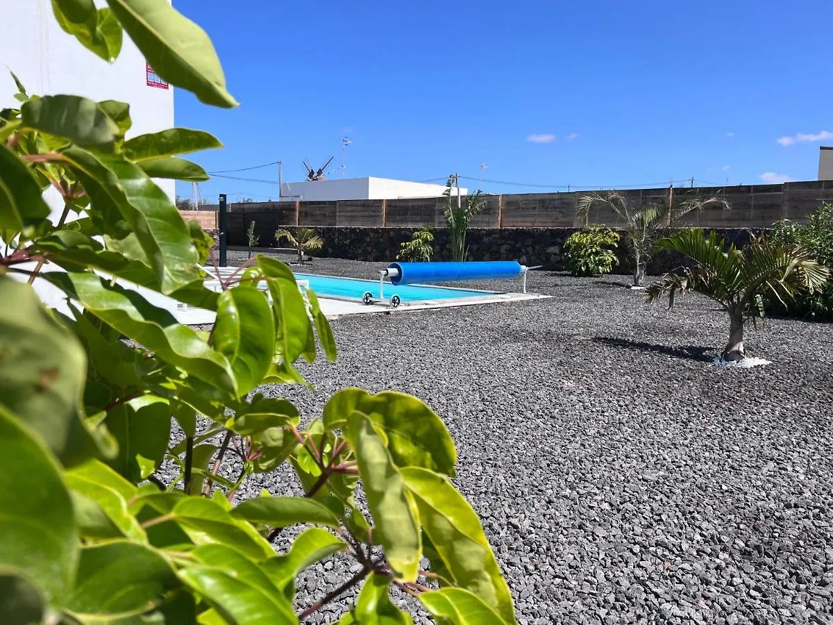 Villa Valentina, Piscine Chauffee Et Serenite Lajares