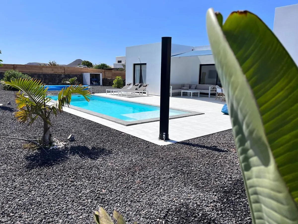 Villa Valentina, Piscine Chauffee Et Serenite Lajares