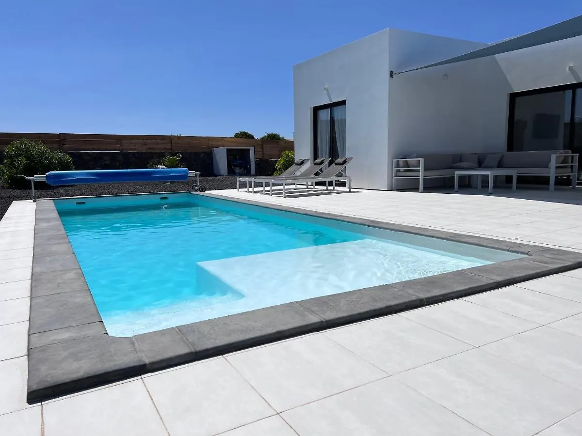 Villa Valentina, Piscine Chauffee Et Serenite Lajares
