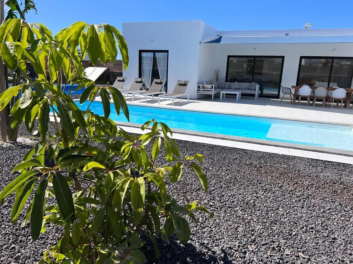 Villa Valentina, Piscine Chauffee Et Serenite Lajares 0*,